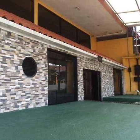 Luigis Hotel La Fortuna Екстериор снимка